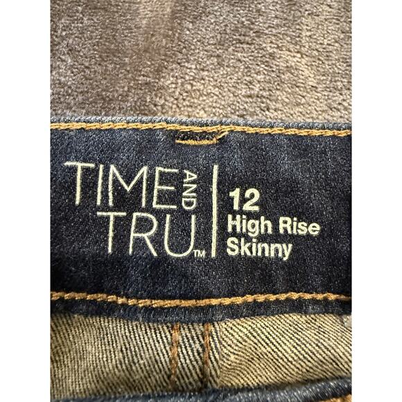 Time and Tru Jeans Womens 12 Blue High Rise Skinny Stretch Denim Distressed Wash - Picture 7 of 12